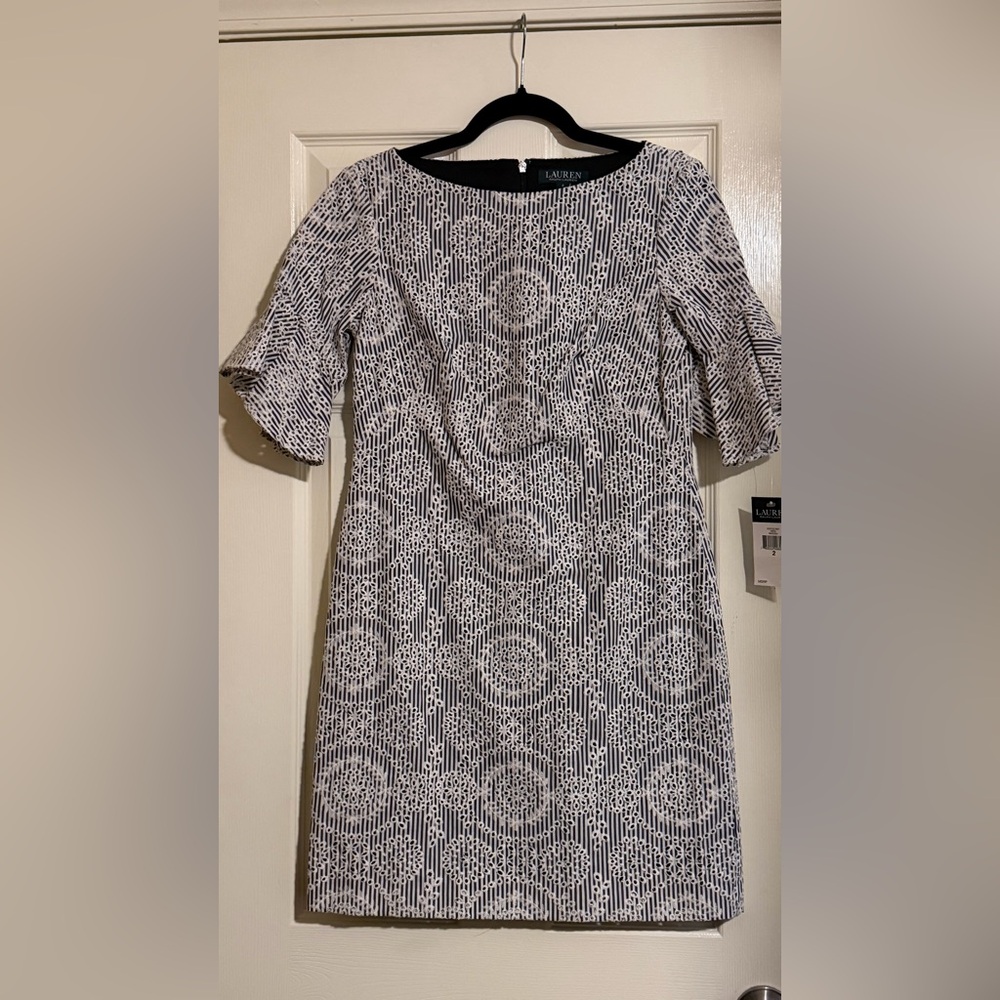 NWT Lauren Ralph Lauren Eyelit lace shift dress sz2
